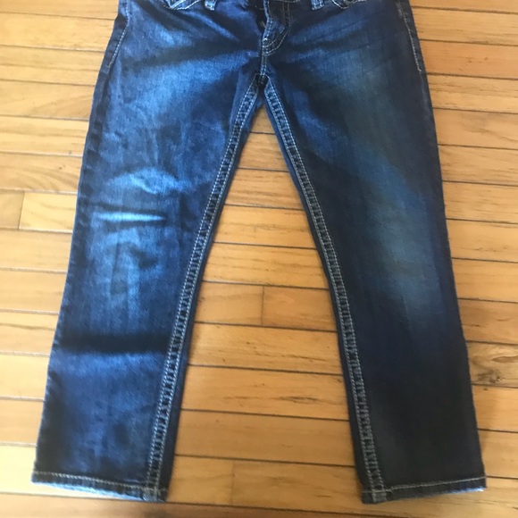 Silver capris - Picture 2 of 4